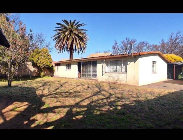 3 BEDROOM HOUSE FOR SALE IN SASOLBURG EXT 12